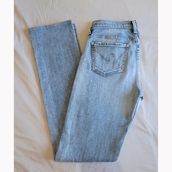 Citizens of Humanity Light Wash Distressed Straight Leg jeans (25) - Picture 3 of 12